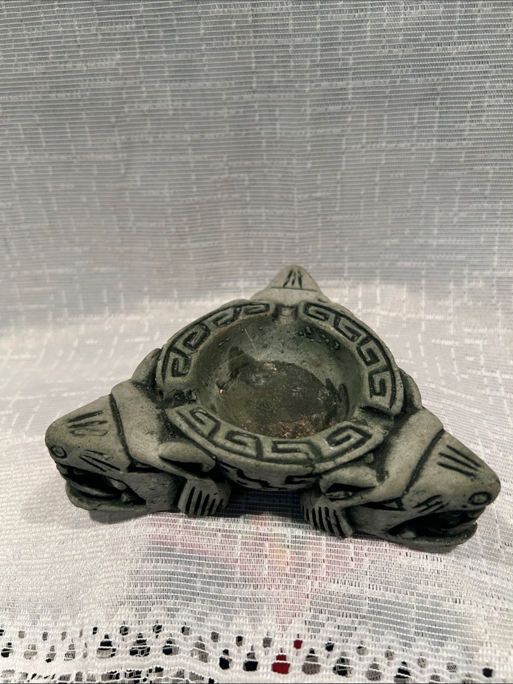 Vintage Hand Carved Mexican Aztec Style ashtray 1960s Souvenir No cracks